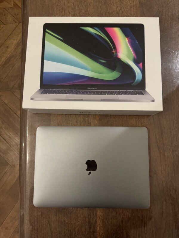 s-l1600 (33) Apple MacBook Pro 13" (256 Go SSD, M1, 8 Go) Laptop - Gris sidéral